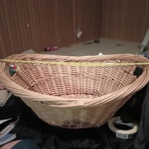 Cool vintage basket  nah not that super old maybe25 years old